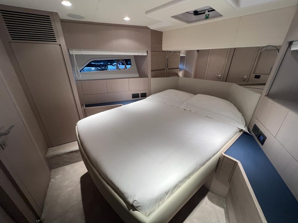 2024 FERRETTI YACHTS 500 